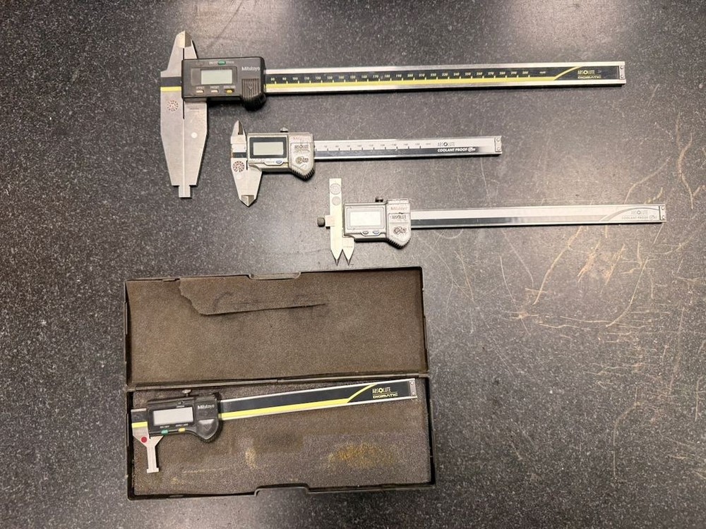 Mitutoyo Lot 4X Digital Calipers ABSOLUTE