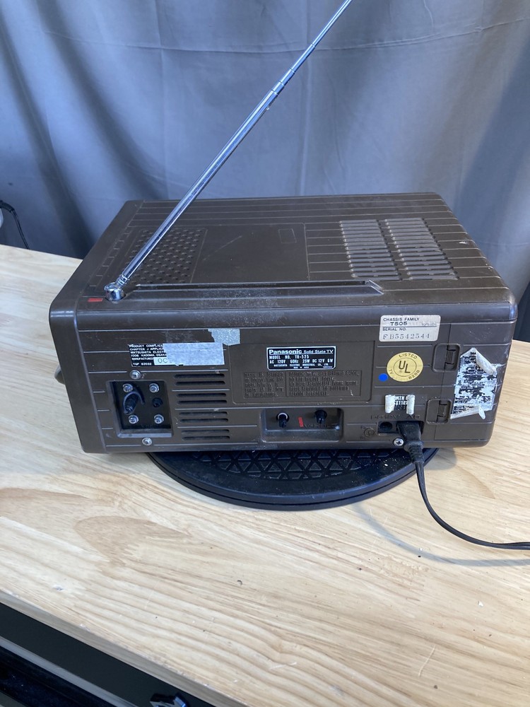 Panasonic Solid State TR-525 Portable Television 1975 Tested Working