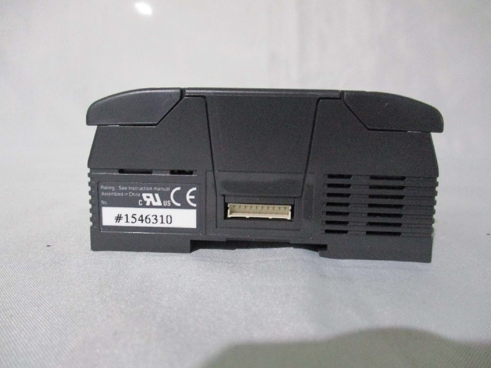 KEYENCE KV-E16X PLC with Built-in Display Function USED