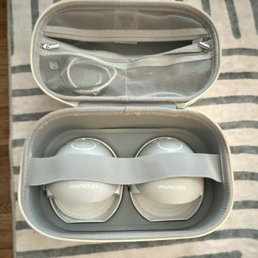 Momcozy M9 Mobile Breast Pump