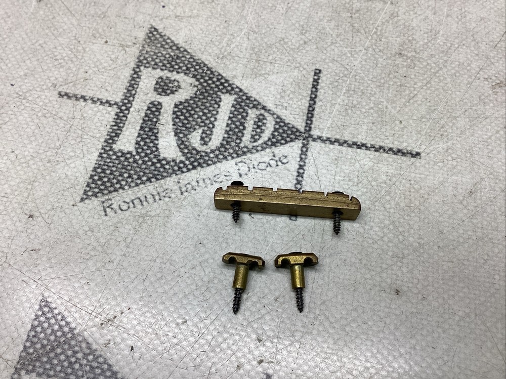 80’s Brass Guitar Nut String Tree Set 1.72”