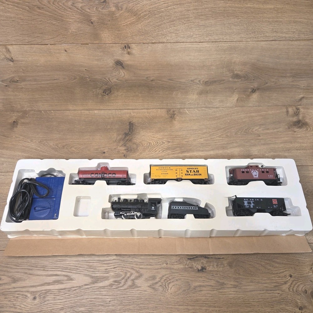 Life Like Trains Trail Blazer HO Scale Electric Train and Controller Only READ