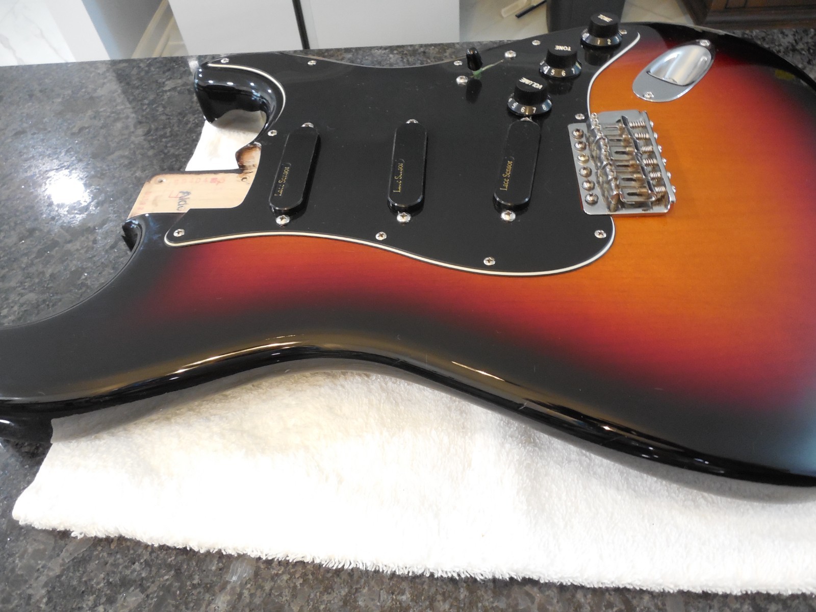 2010 Fender American Special Stratocaster Loaded Body Lace Sensor pups Ex. Cond