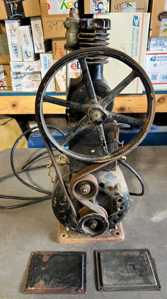 Antique 1917 Ritter Model A Dental Air Pump Compressor UNTESTED