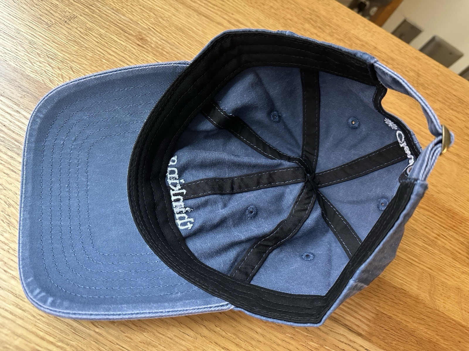 Claude Thinking Cap Anthropic