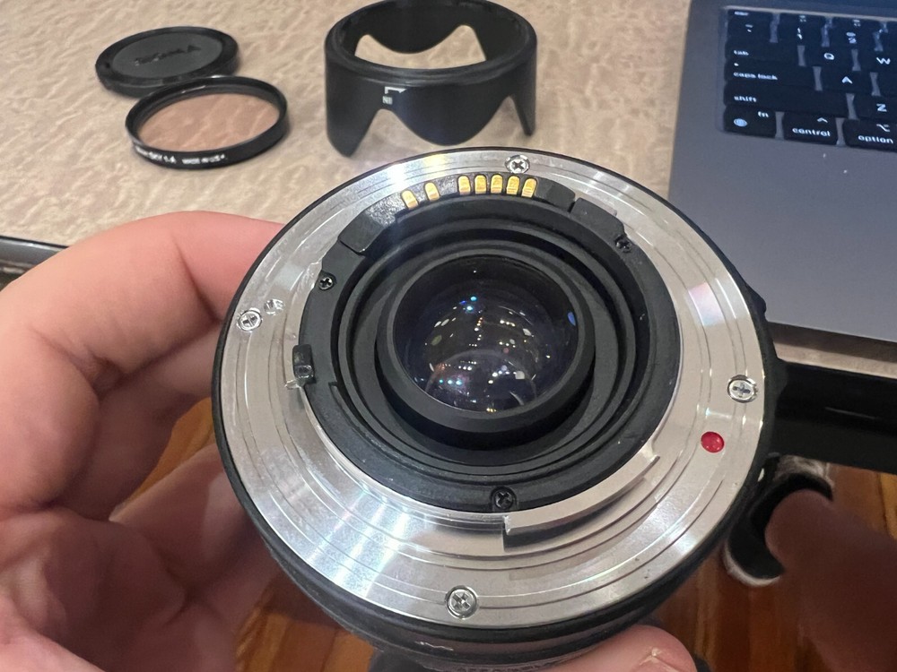 Sigma uc zoom 28-105mm for sigma camera