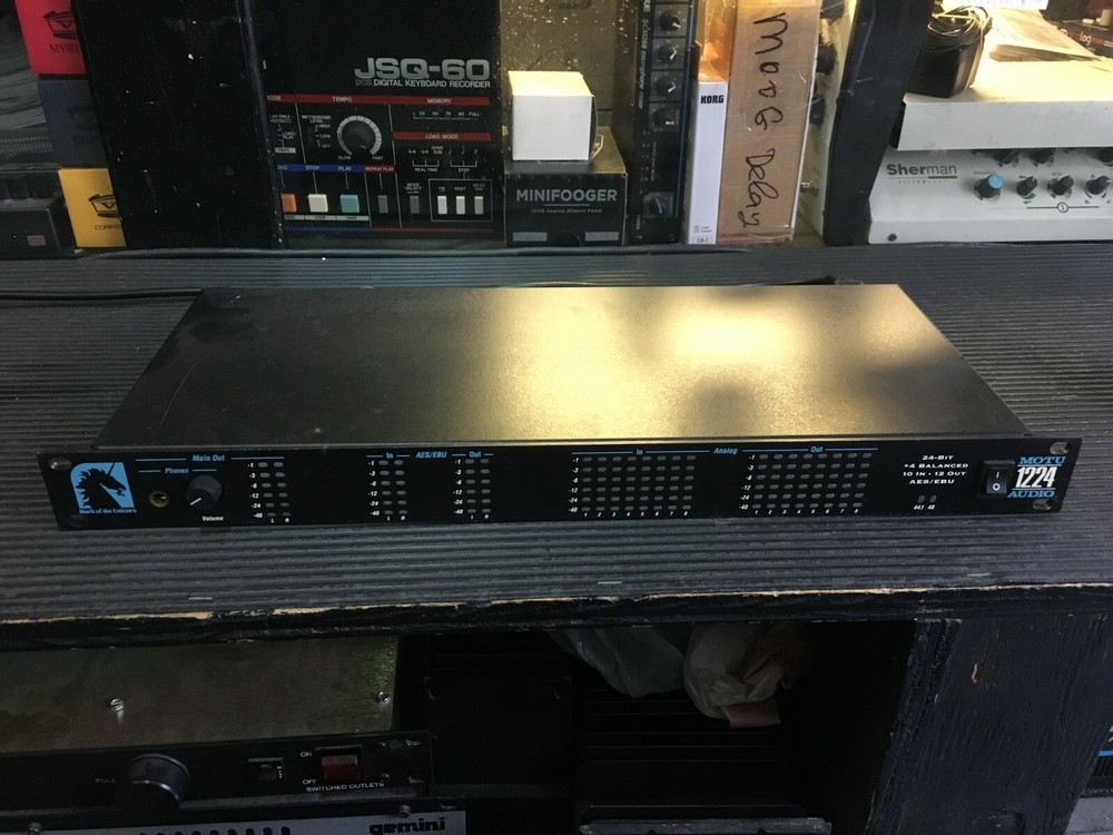 Motu 1224 Audio/Digital Interface Rack //ARMENS//