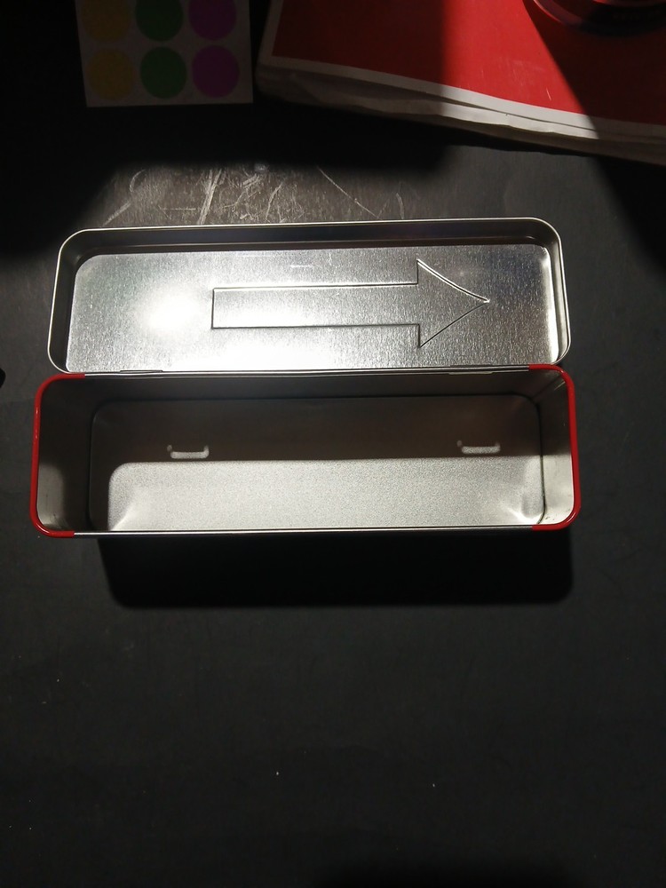 EMPTY Spearmint TIN WITH HINGED LID!