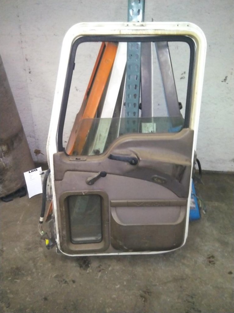 For 2003 MACK CXU 2007-2019 DOOR ASSEMBLY Right , OR