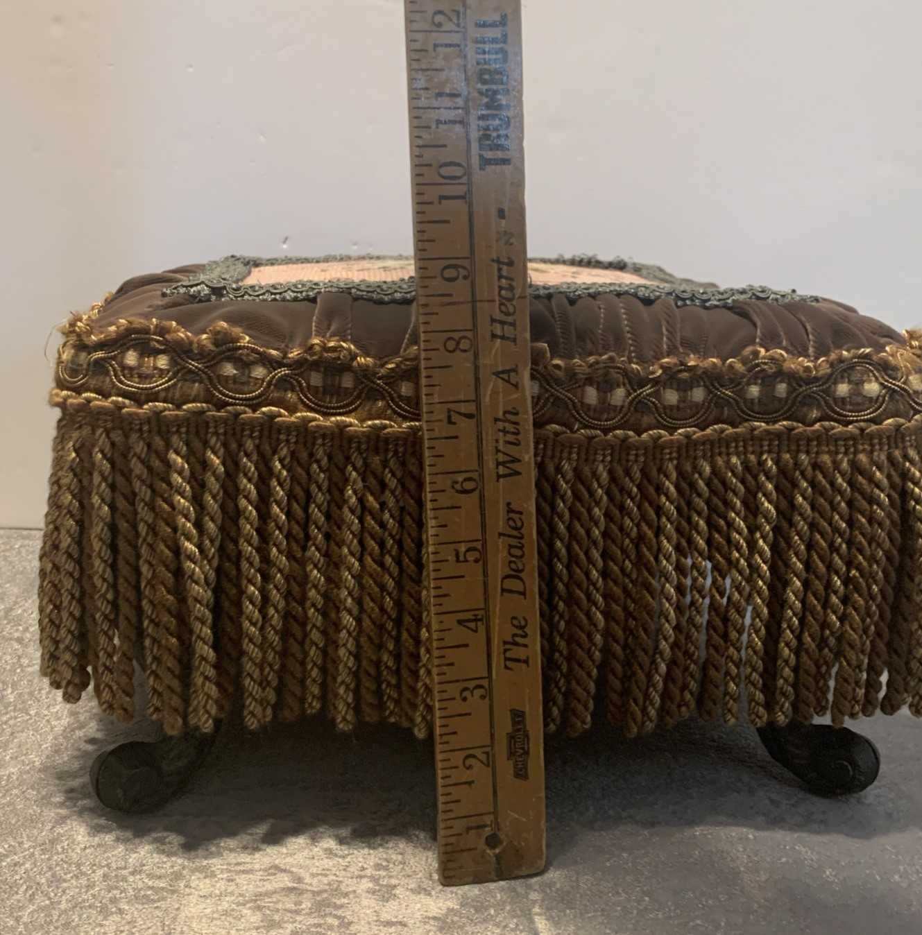 Vtg Cast Iron Ottoman Footstool w/Floral Needlepoint Design & Fringe