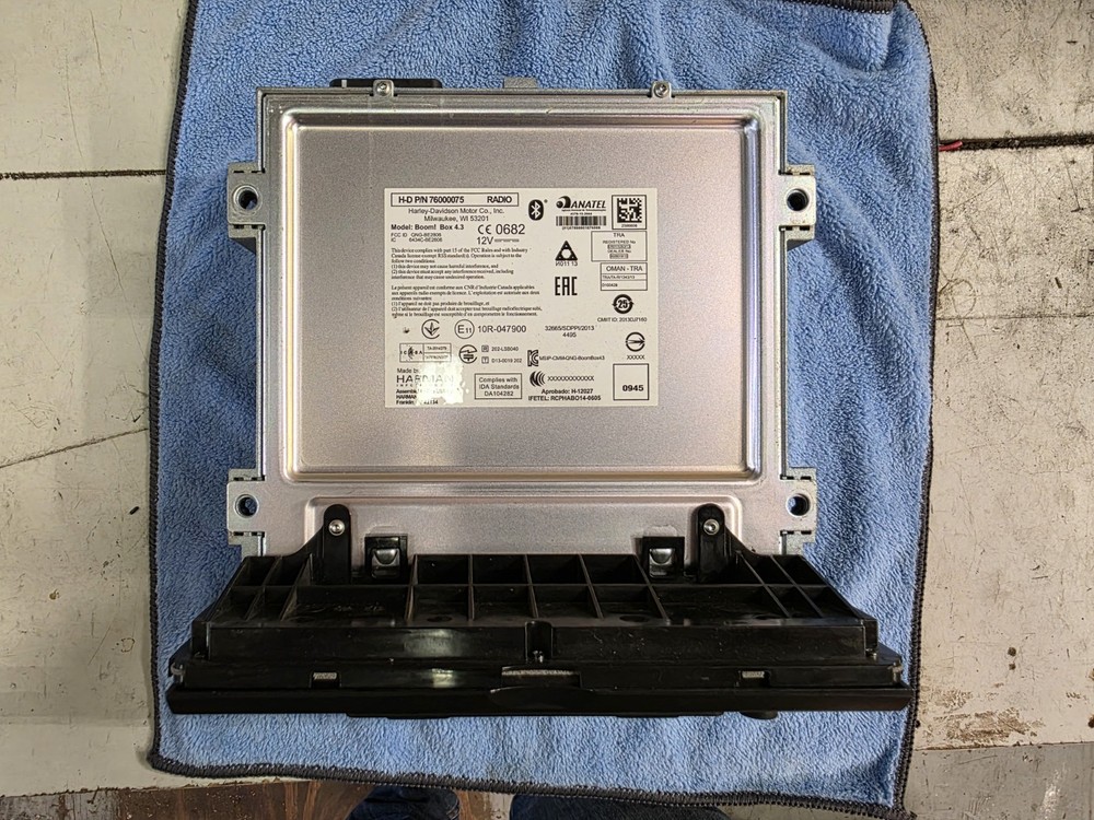 HARLEY DAVIDSON BOOM BOX 4.3