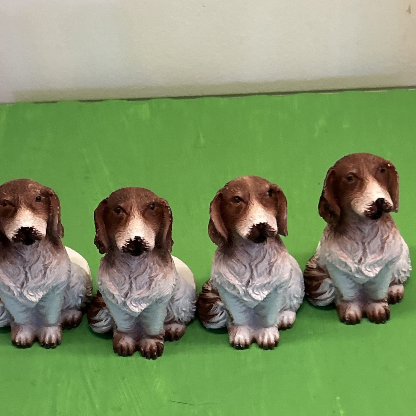 Planter Riser Plant Stand Pot Feet Springer Spaniel Dog X4