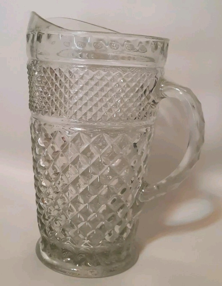 Anchor Hocking 'Wexford' Pattern Depression Glass 44 oz Pitcher