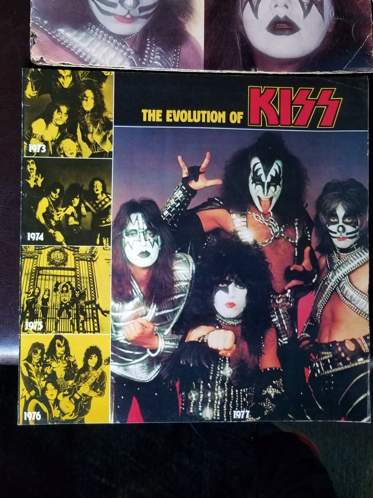 KISS World Tour 1977 Love Gun + 1977 Aerosmith, 1977 Ted Nugent, 79 Alice Cooper