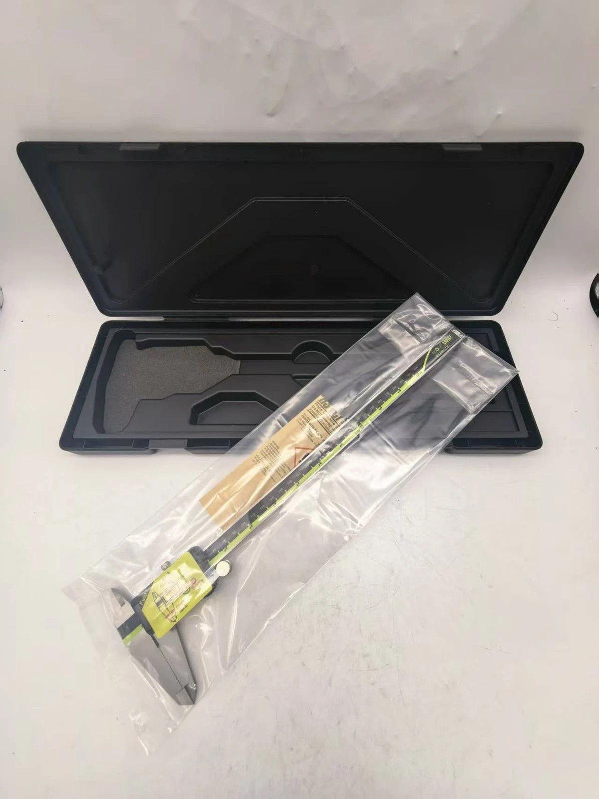 Mitutoyo 500-193-30 300mm/12" Absolute Digital Digimatic Vernier Caliper New