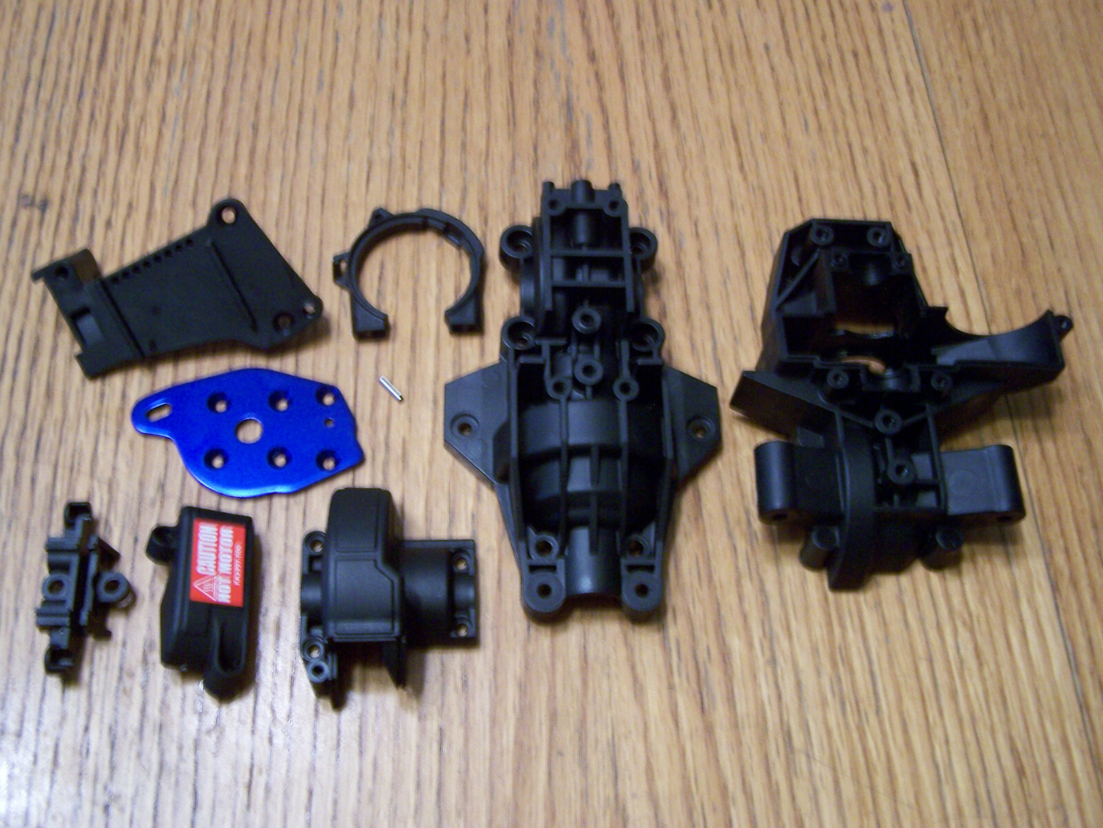 Fits Traxxas 1/10 Wide-Maxx Rear Bulkhead Motor Mounts Gear Covers Tie Bar 89086