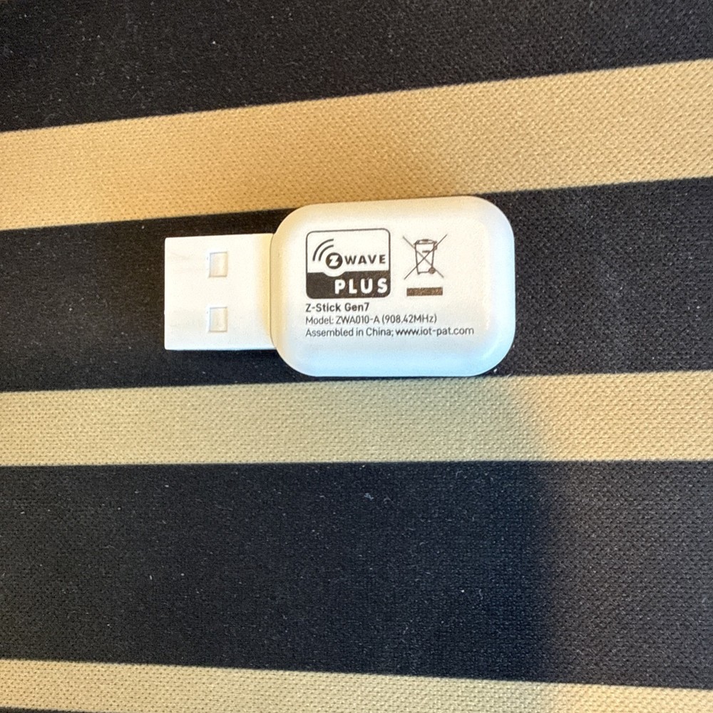 Aeotec Z-Stick 7 Plus, Gateway Controller with 700 Series ZWave