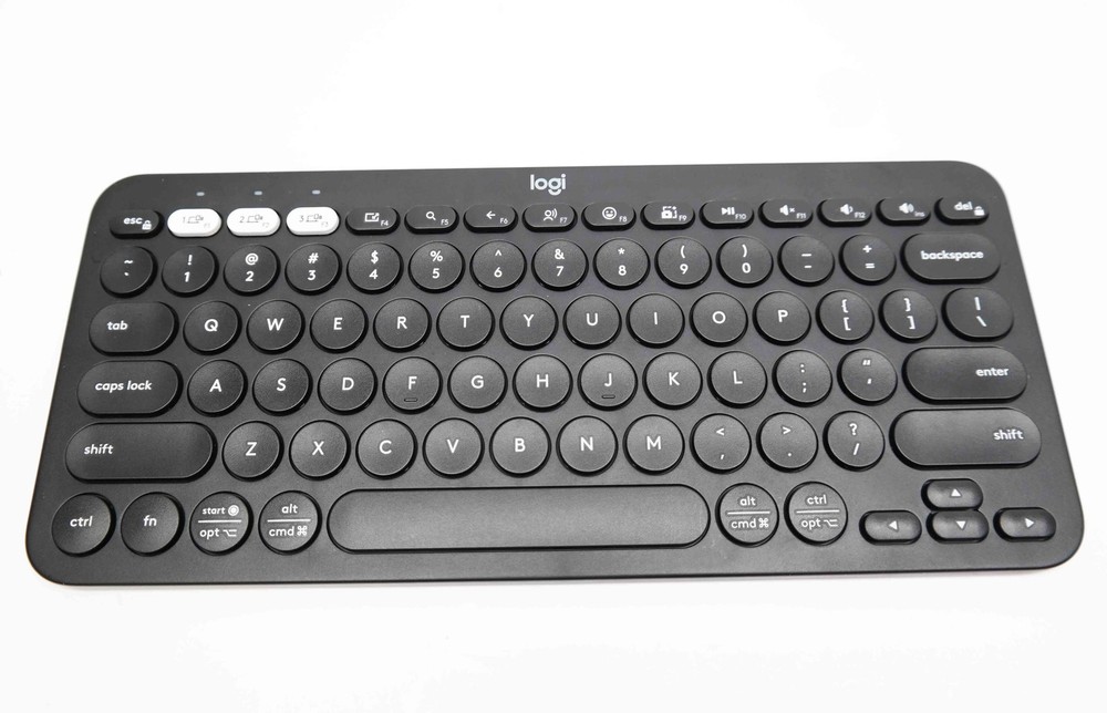 Logitech Pebble 2 Combo Wireless Keyboard/Mouse Bundle - Black