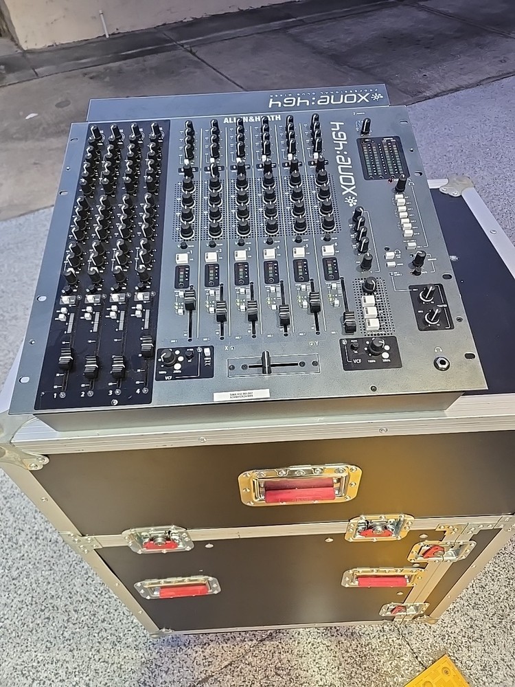 Allen And Heath  Xone 464 Very nice condition