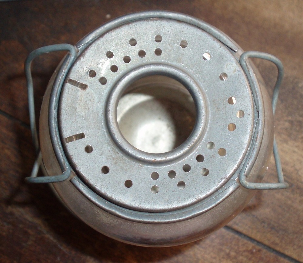 VINTAGE DIETZ LANTERN GLOBE COMET SYRACUSE NY USA REPLACEMENT LANTERN