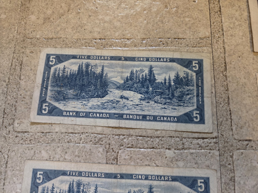 Canada 1954 Banknotes $50 Face Value- Circulated ($5 & $10 notes)