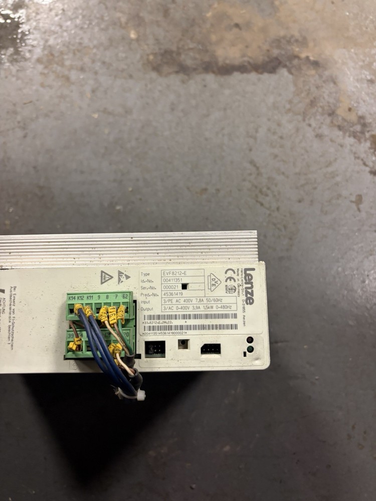 LENZE EVF8212-E Inverter USED