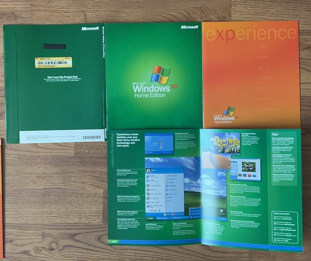 Microsoft Windows XP Home Edition - Upgrade Booklets 2 Disks W/ Keys