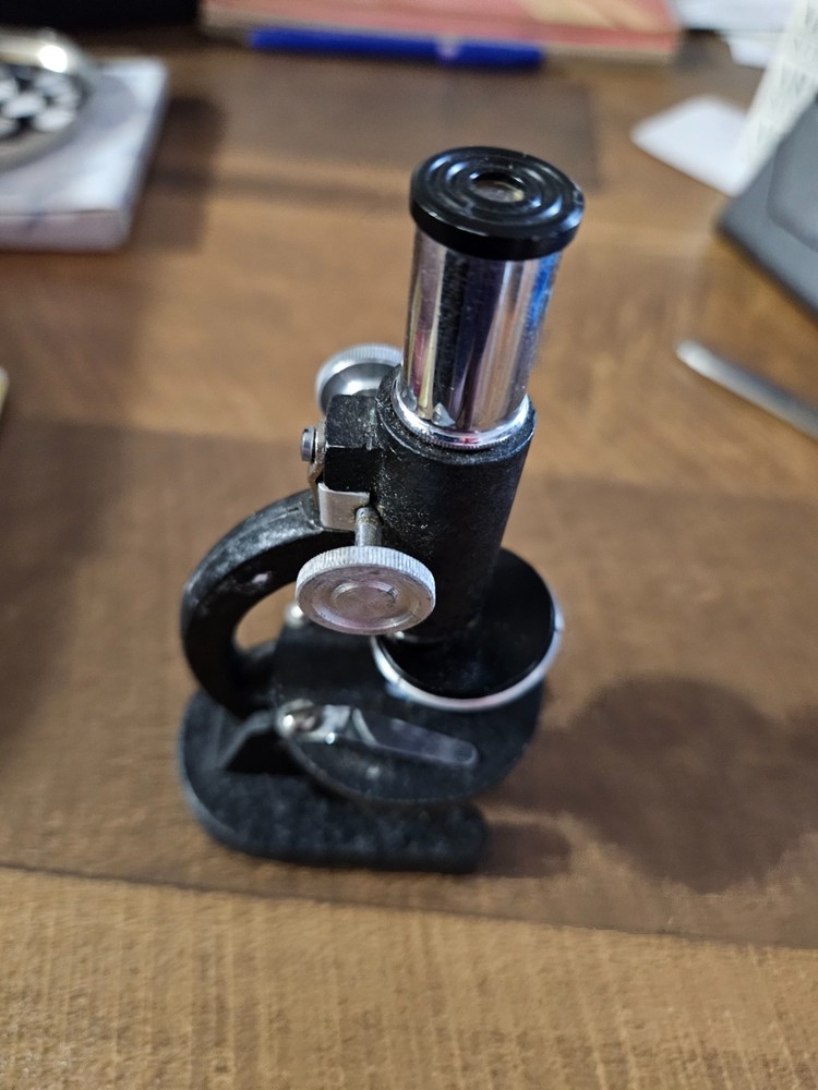 5" MINI-MICROSCOPE Replica