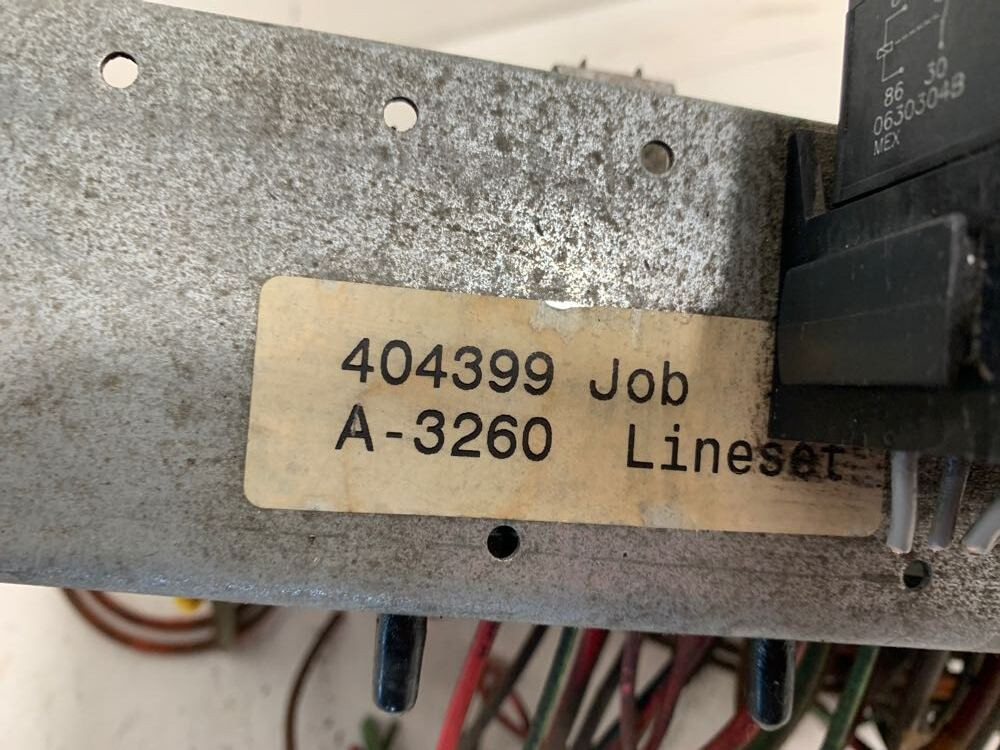 2007 International 9900 Eagle Fuse Panel (628-10309)