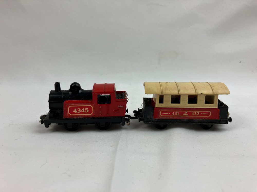 MATCHBOX SUPERFAST STREAM LOCO 4345 & PASSENGER COACH. DIECAST