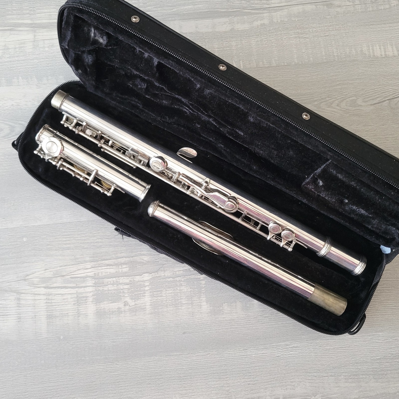 Ravel Flute In Case Silver Plate HC01952