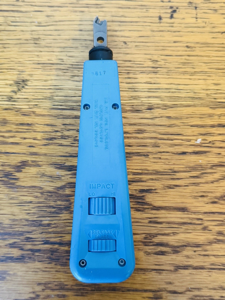 Harris D814 Punchdown Impact Tool With 2 Blades