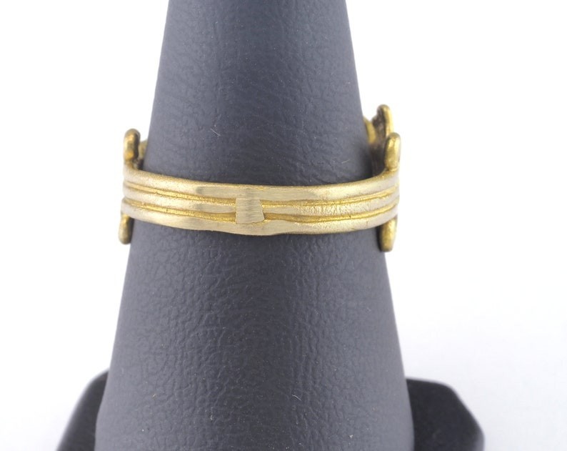 Minimalist Leaf Ring Adjustable Ring Raw brass, Antique Silver (7US size)2639