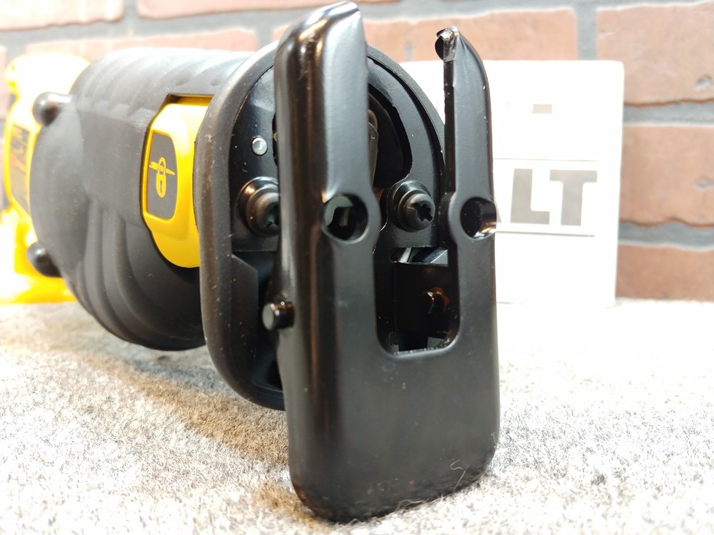 DeWalt DW938 18V Variable Speed Reciprocating Saw-***NEW***