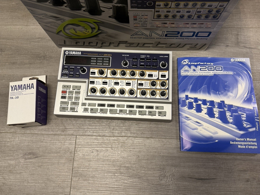 Yamaha AN200 Desktop Control Synthesizer