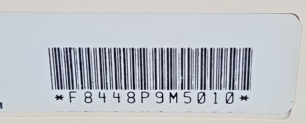 Apple, Macintosh SE M5010 computer with Keyboard, Grapler 9 Pin & Bag