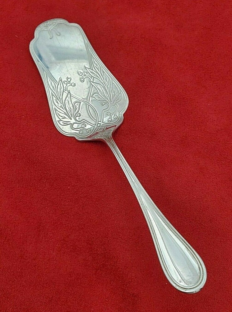 800 Silver Petit Four or Pie Server with Design on Blade #10908