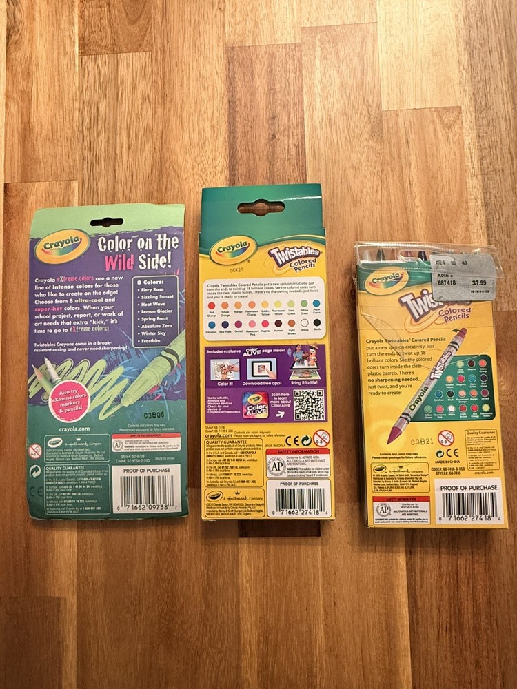 Crayola Twistables Lot