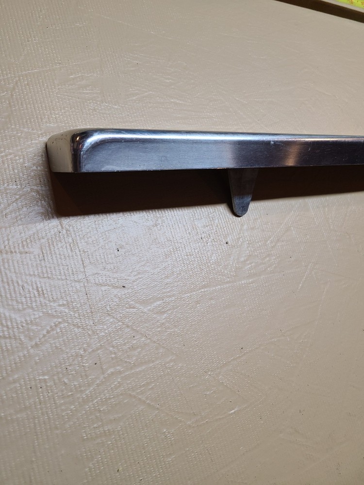 Gottlieb LOCKDOWN BAR Pinball, 22 Inch
