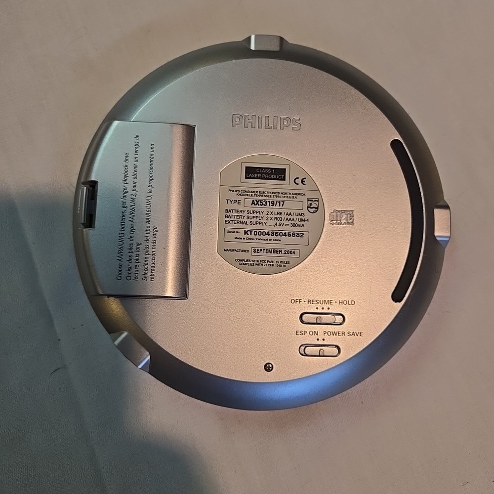 Phillips CD Player AX5317/19 With Cover