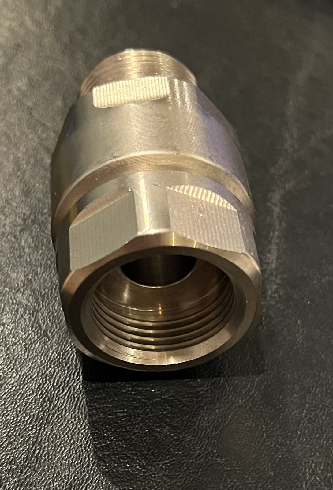 Heavy Duty Super Swivel SS16DBFFS16XMFS16 Female Face Seal FFS x Male Face Seal