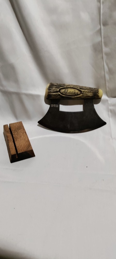 Alaskan Ulu Knife Souvenir