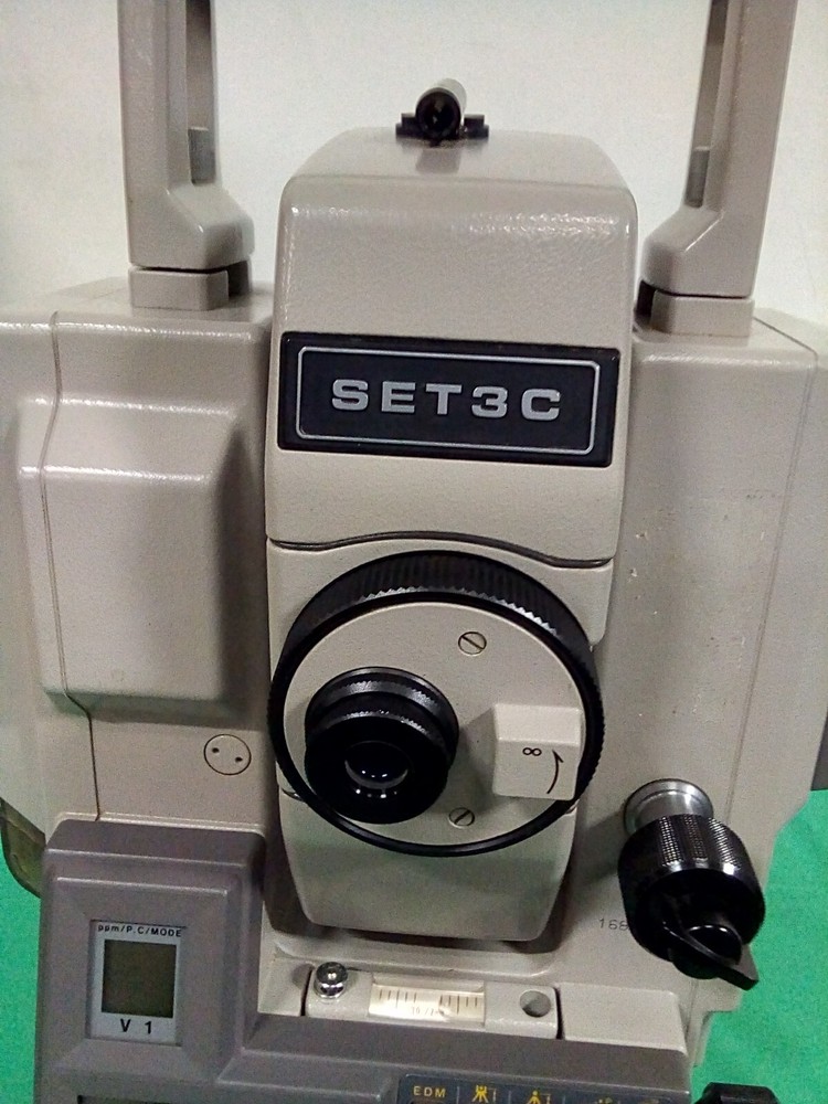 SOKKIA Total Station Model SET3C