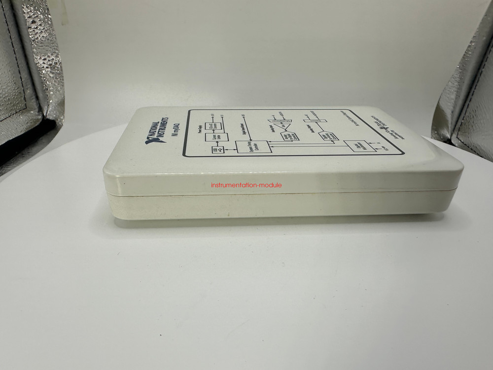 NI myDAQ Data Acquisition Analog Input Output Digital I/O Test passed spot