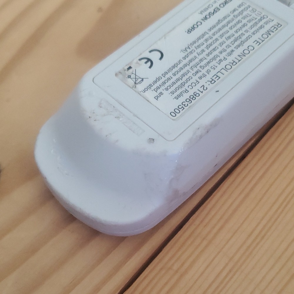 Epson VS250 3LCD Projector, Remote Control, USB VGA, White