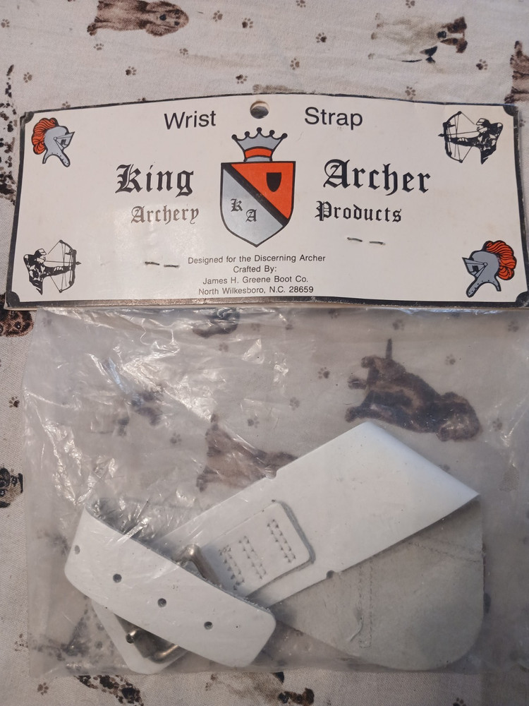 King Archery wrist strap for release aid (white)