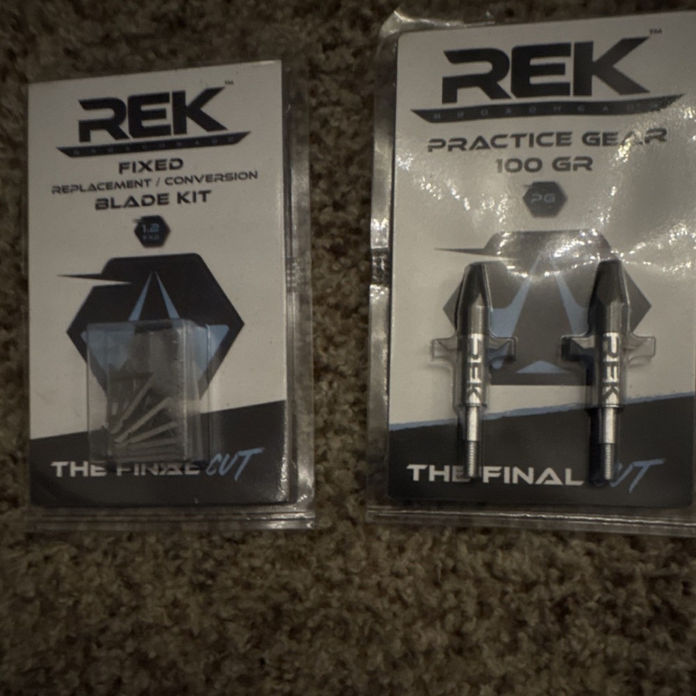 REK Practice Gear 100 Grain Fixed Blade Kit Arrowheads Silver