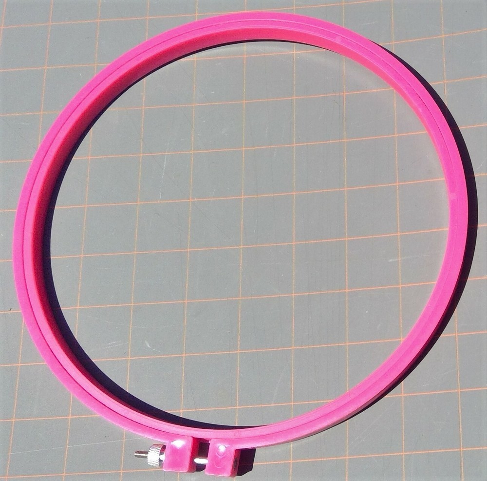 round hoop 8" pink plastic