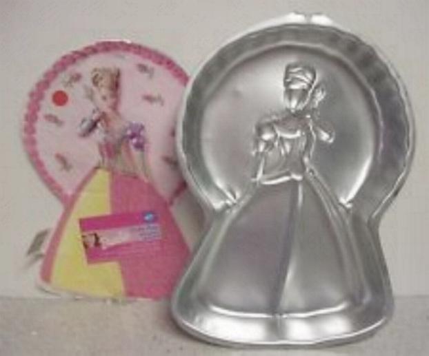 Collectable Barbie Pretty Princess cake pan