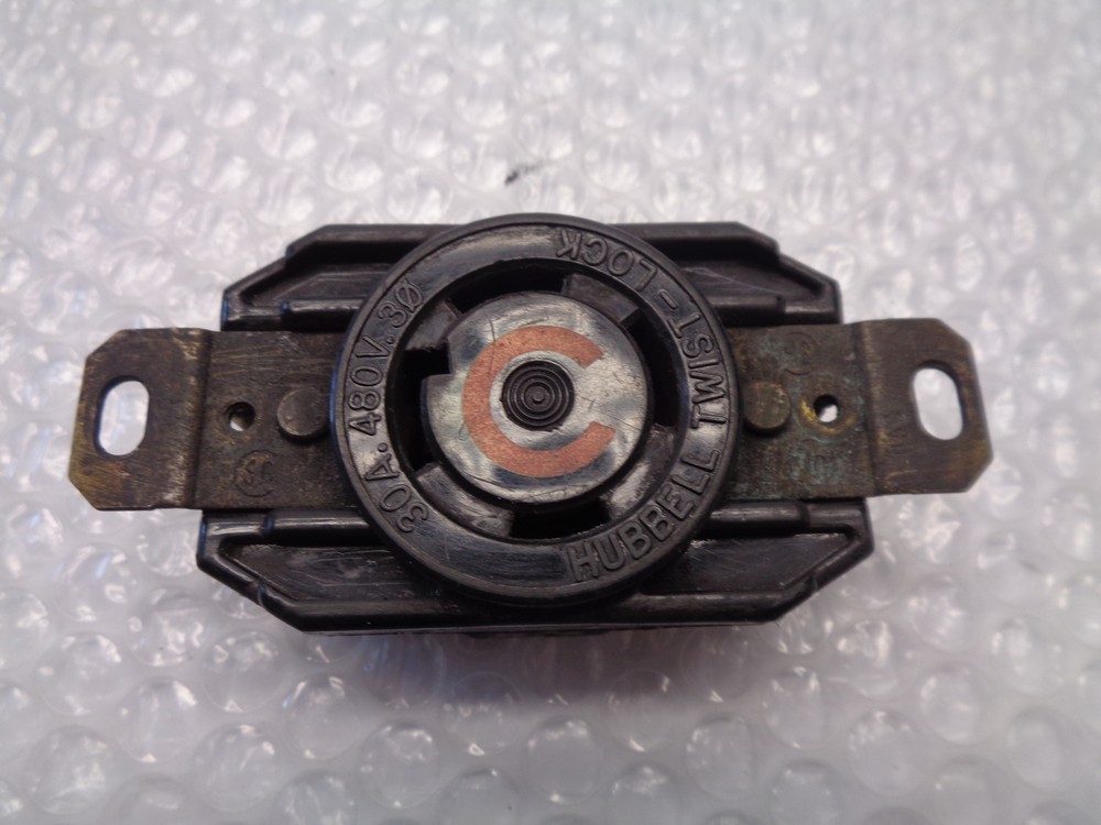 HUBBELL TWIST-LOCK UNMP